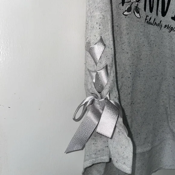 Disney Parks Side Bow Minnie Mouse Sweatshirt‎ | M - Picture 3 of 15
